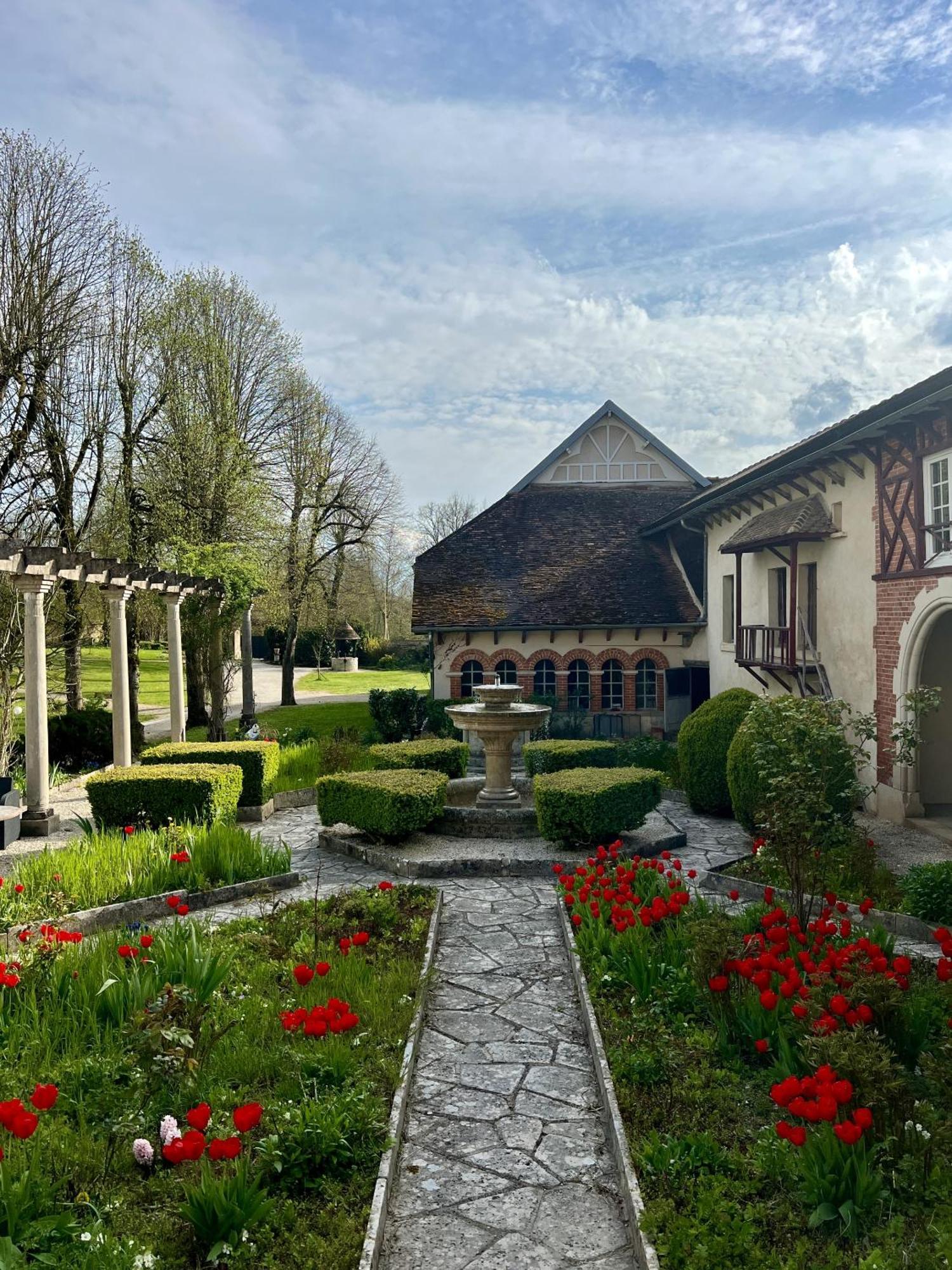 Le Prieure De Buffon Bed & Breakfast 部屋 写真